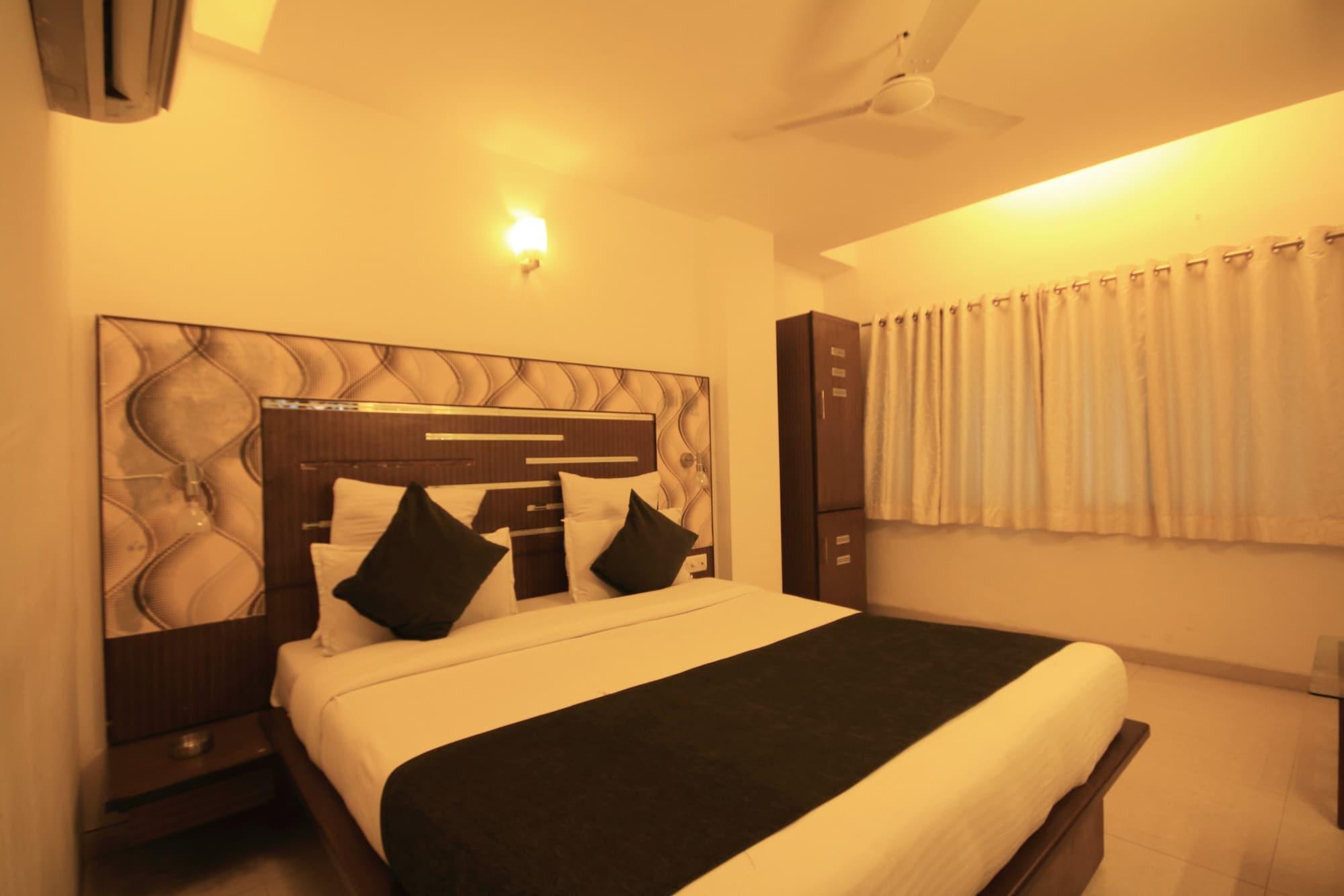 Fabhotel Kadamb Inn Ahmedabad Esterno foto