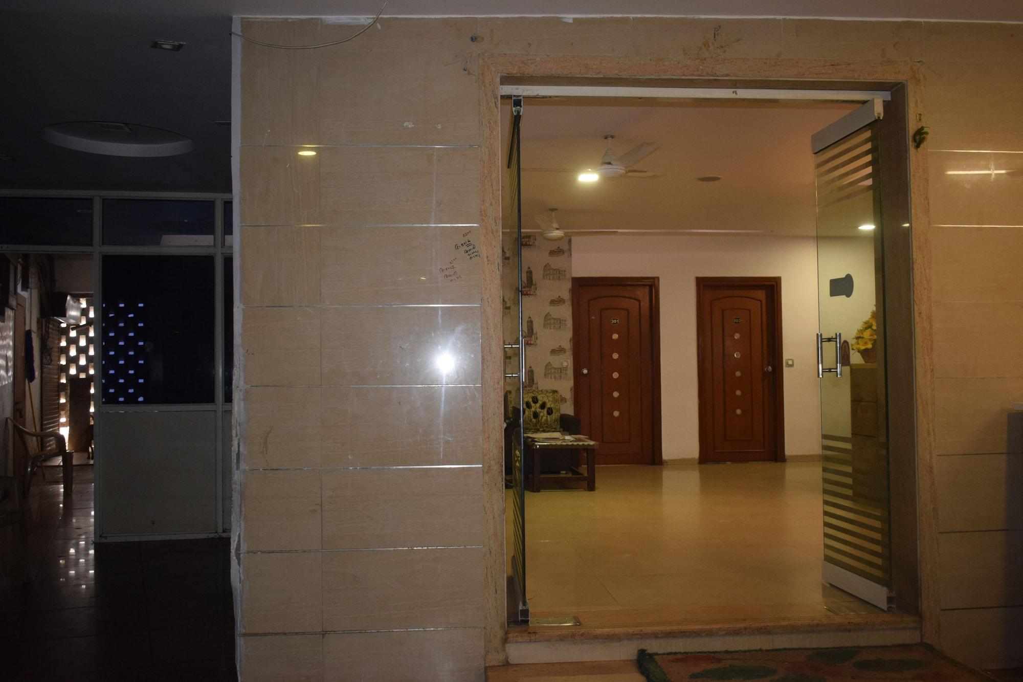 Fabhotel Kadamb Inn Ahmedabad Esterno foto