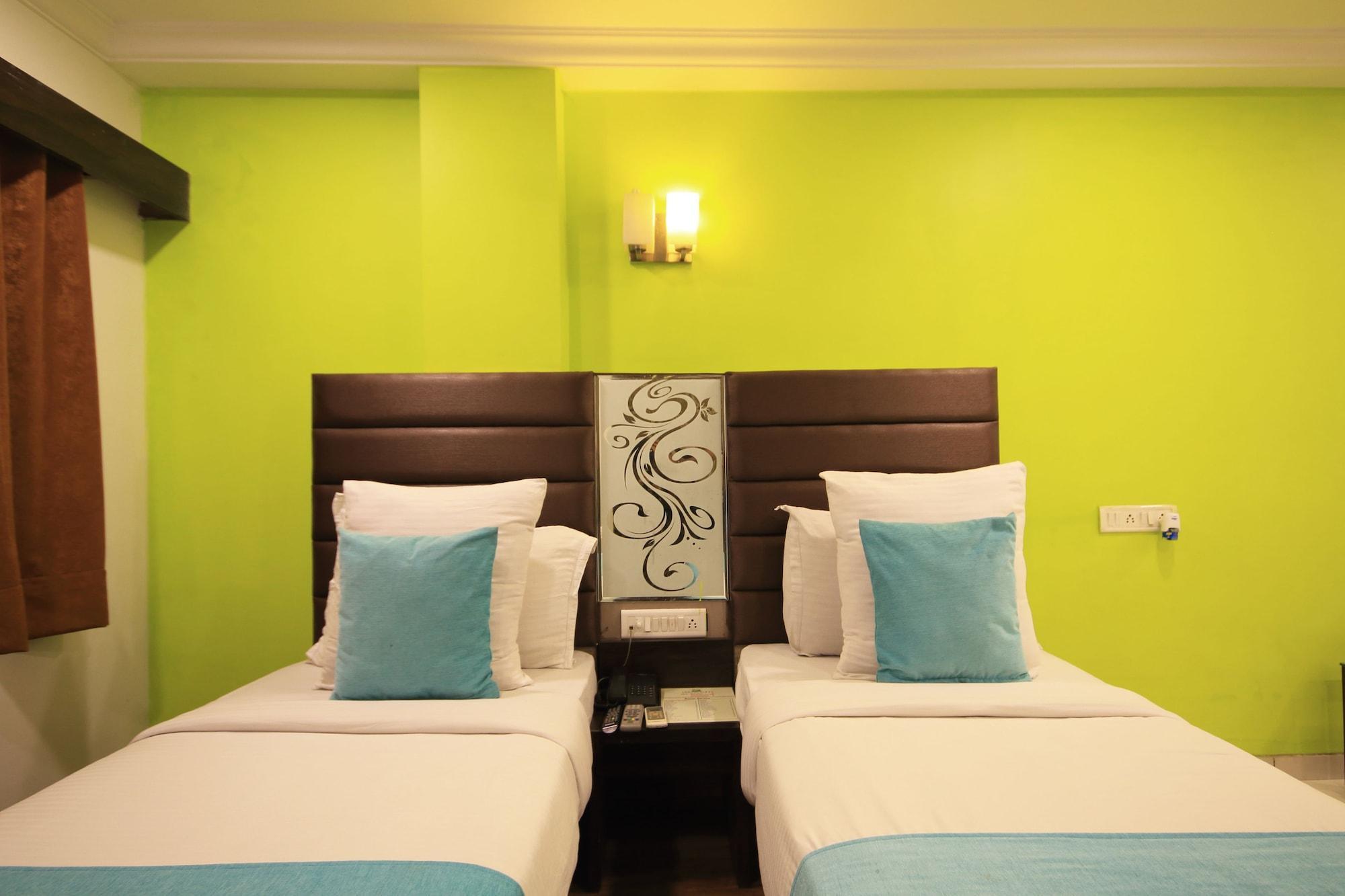 Fabhotel Kadamb Inn Ahmedabad Esterno foto