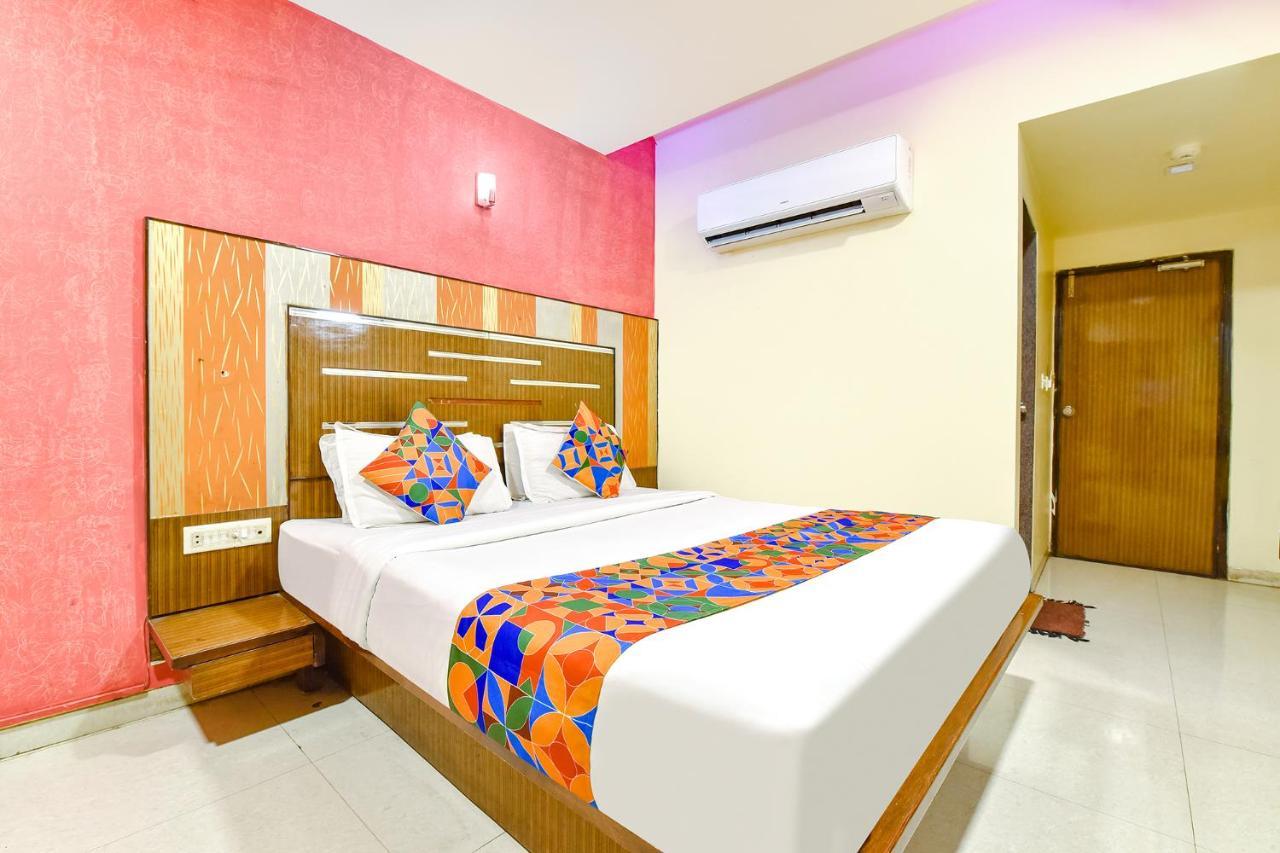 Fabhotel Kadamb Inn Ahmedabad Esterno foto
