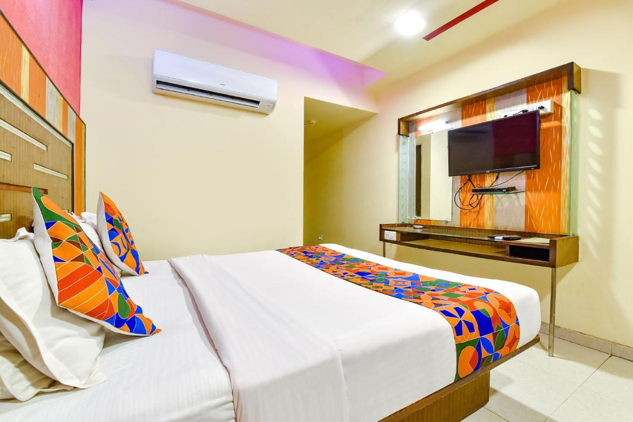 Fabhotel Kadamb Inn Ahmedabad Esterno foto