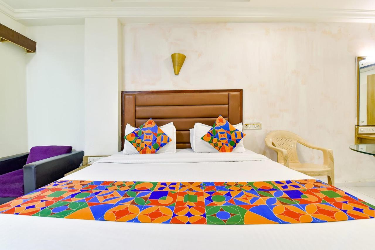 Fabhotel Kadamb Inn Ahmedabad Esterno foto
